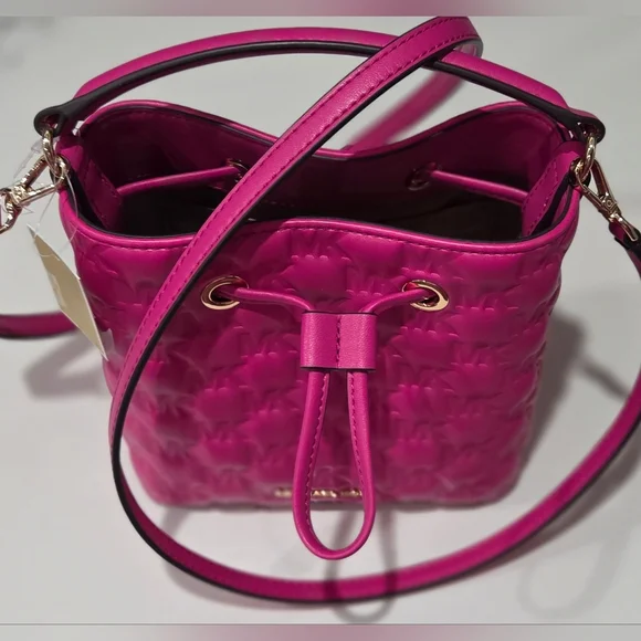 🩷Michael Kors Wild Berry Pink Monogram Crossbody Bucket Bag, NWT - Picture 3 of 9